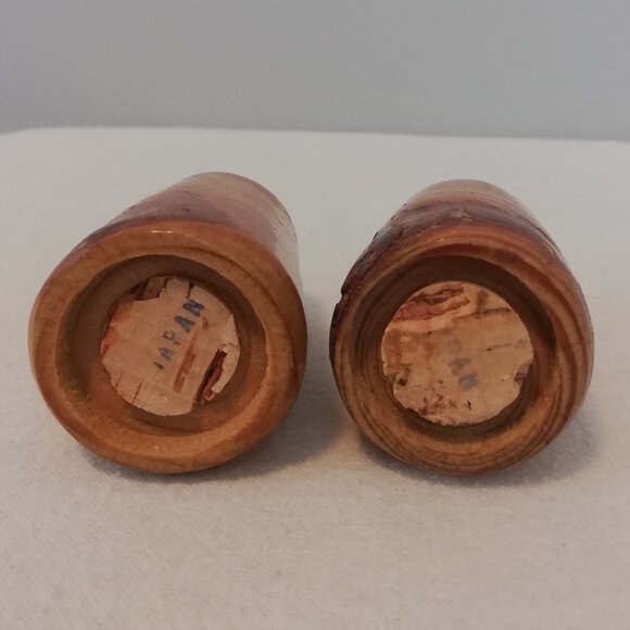 Vintage Rustic Wood Salt & Pepper Shakers Deer & Mouse 3" - Picture 6 of 8